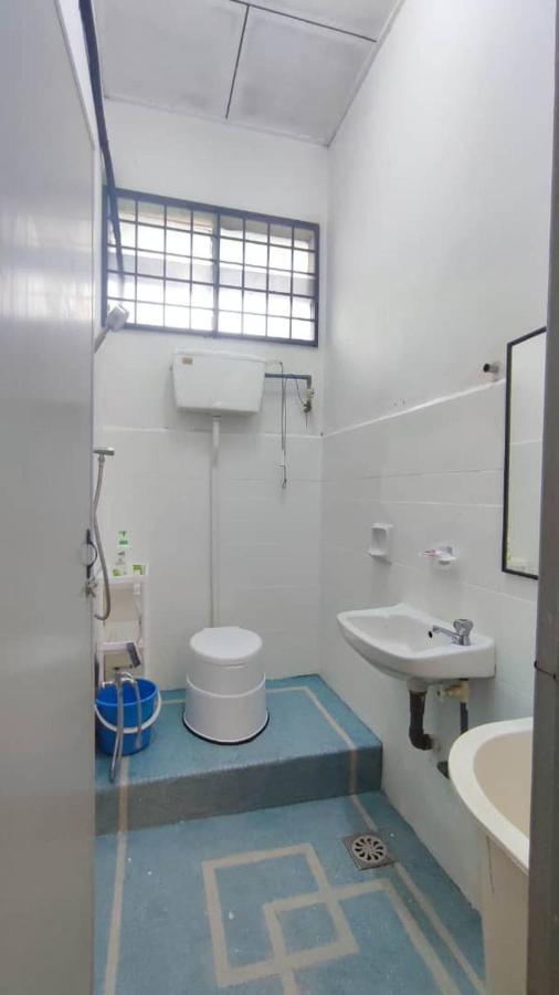 Pulai Field Aa Homestay Kangar Extérieur photo